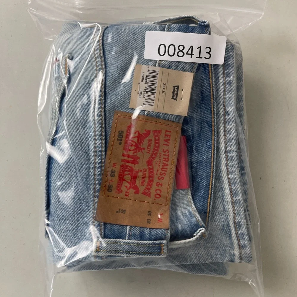 Levis 501 Jeans Mens 33x30 Blue Original Button Fly Distressed Denim Grunge Y2K